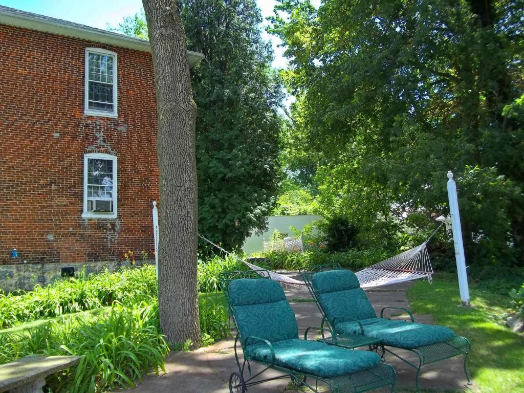 The Rivers Edge Executive Suites Tiffin Buitenkant foto